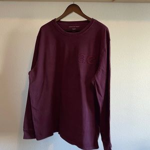 American Eagle Long-Sleeve